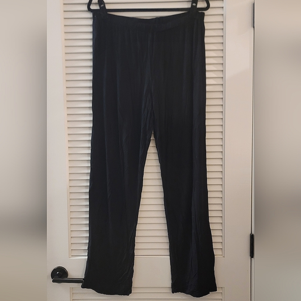 Ekouaer- Black Lightweight Loose-Fit Pants